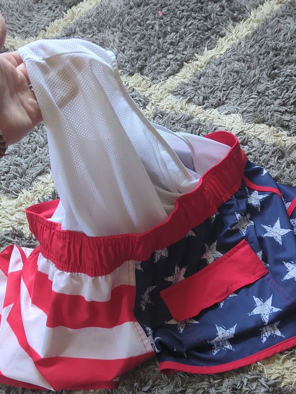 Wave Zone American Flag Star & Stripe Swim Trunks - Red, White & Blue Size L